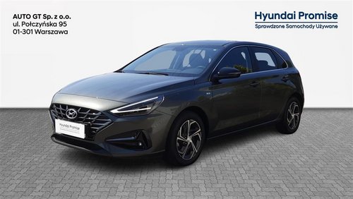 HYUNDAI i30